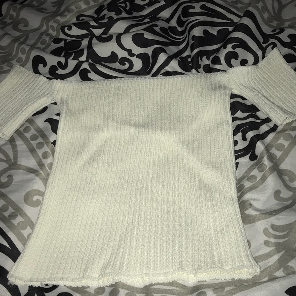 off the shoulder tee